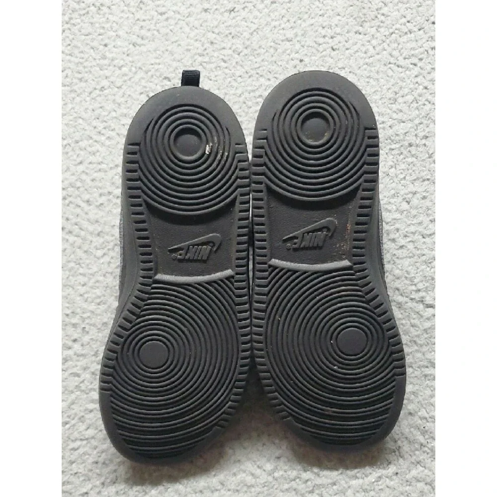 Nike Court Borough Mid 2 Black High-Top Lace & Strap Sneakers Size 1Y